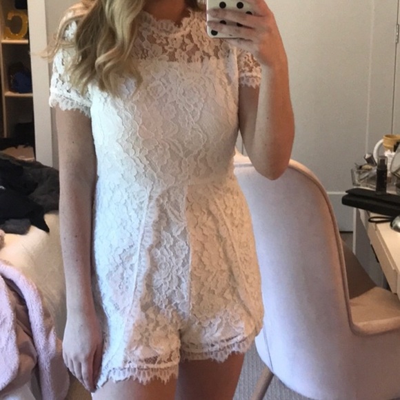 Francesca's Collections Pants - white lace romper